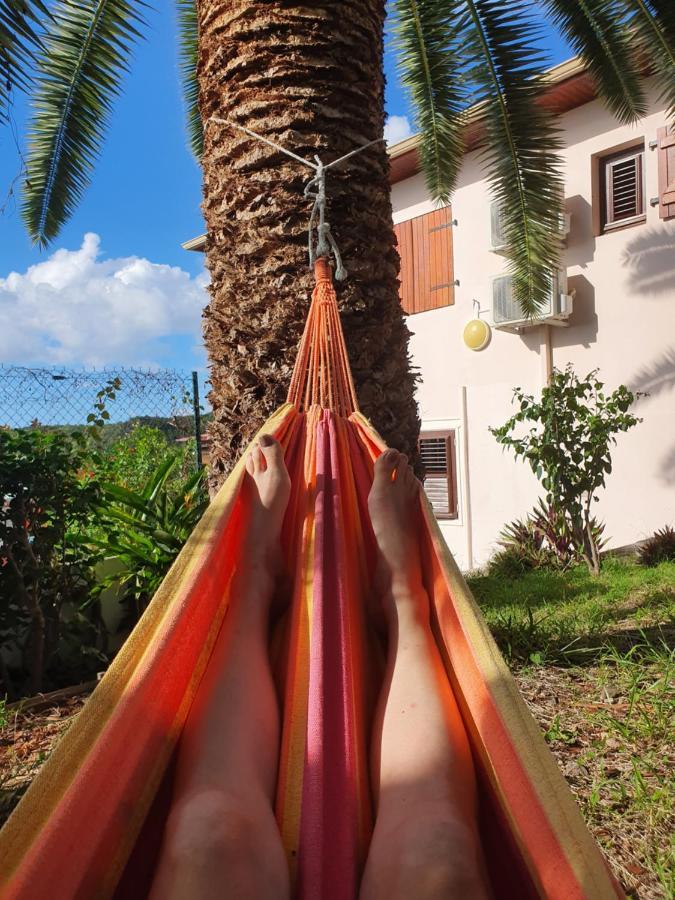 Rose Phoenix Rez-De-Jardin Piscine Et Vue Mer Les Anses-d'Arlets Exterior foto