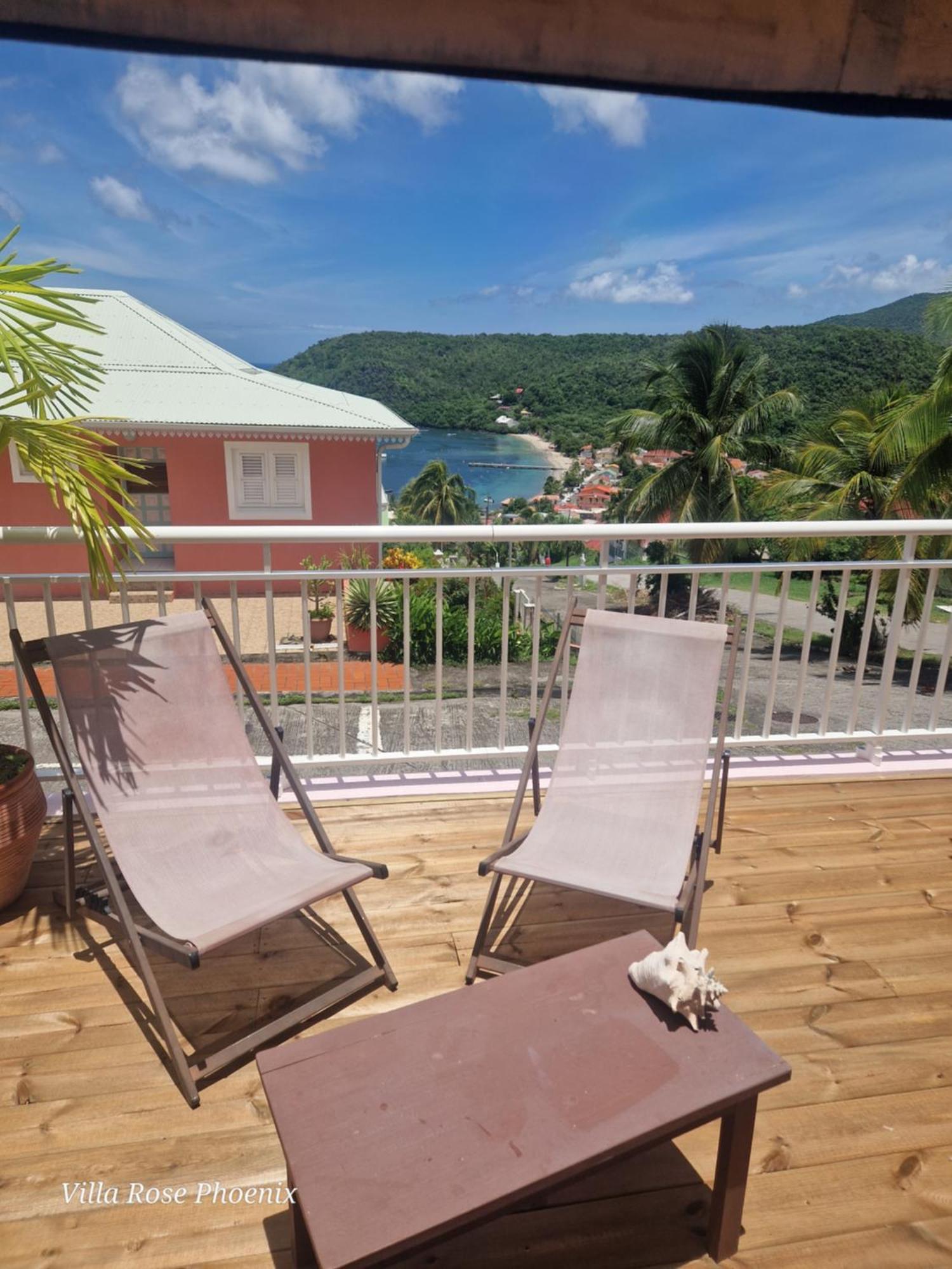 Rose Phoenix Rez-De-Jardin Piscine Et Vue Mer Les Anses-d'Arlets Exterior foto
